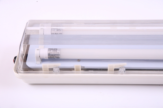 "1x48 Zoll explosionsgeschützte LED-Röhrenleuchte – 115 lm/W ABS-Gehäuse für gefährliche Industriegebiete"