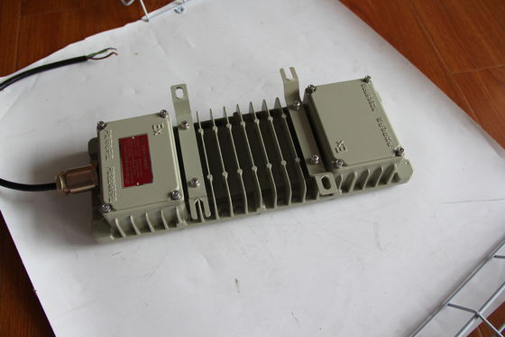 Explosionsgeschützte LED-Flutlichter für Deckenmontage, langlebig und beleuchtend für die Erdölindustrie