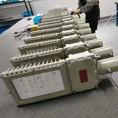 Industrie-Funkenfreier Lichtprojektor für Pharmazeutika mit funkenfreiem Design und CCT Ra ≥80