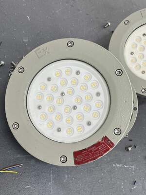 ATEX IECEx IP66 LED Explosionssicherheit 100W 150W Lagerhaus-High Bay-Licht AC 100-277V Druckguss Aluminium 5-Jahresgarantie