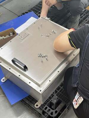 Kundenspezifische explosionsgeschützte Anschlussdose mit Edelstahl 304 & 316 Material G3/4 Kabeleinführung für Öl & Gas