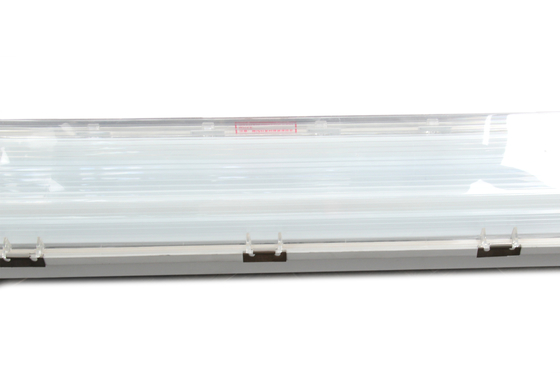 ATEX GRP-Material G 3/4&quot; Explosionssicheres Leuchtstofflicht Linear IP66 LED Explosionssicheres Licht für gefährliche Bereiche