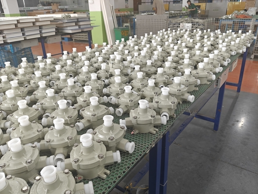 220/380VAC Explosionssichere Box Schönes Aussehen Aluminiumlegierung Wand 220/380 VAC montiert