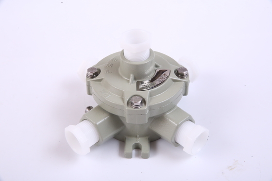 Gute Qualität 220/380 VAC IP65 Explosionssichere Verbindungskiste Aluminiumlegierung für Kabellabel