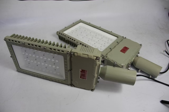 50W GYD9701 Explosionssichere LED-Flutleuchte 130lm/W Chemische Industrie Labor Ip66 Wasserdicht