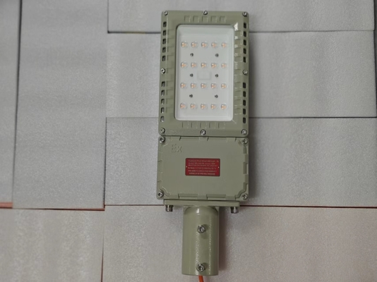 100W 200W LED-Explosionssichere Hochwasserscheinwerfer ATEX II 2G Sicherheit für Gaszone1/2