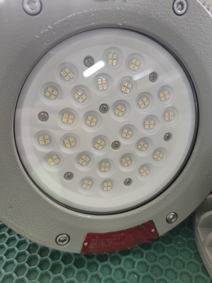 200 Watt IP66 Explosionssicherung Hochbuchtdecke/Wand/Flankenhalter