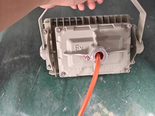 ATEX IECEx RoHS ISO9001 50W Explosionssichere LED-Flutleuchte für Anlagen für gefährliche Abfälle