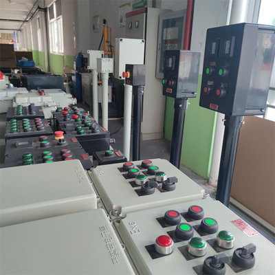 IP66 WF2 Explosionssichere Steuerplattengehäuse Pulverbeschichtete Wandmontage 2 mm