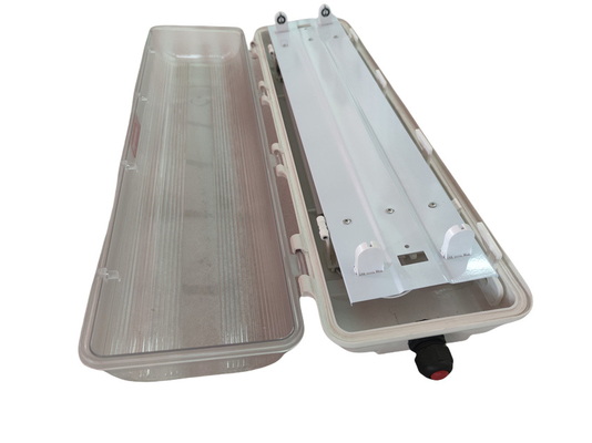 Industrie-Explosionssicherheit IP66 Linear-LED-Leuchte Flammfeste WF2 für gefährliche Bereiche 100lm/w