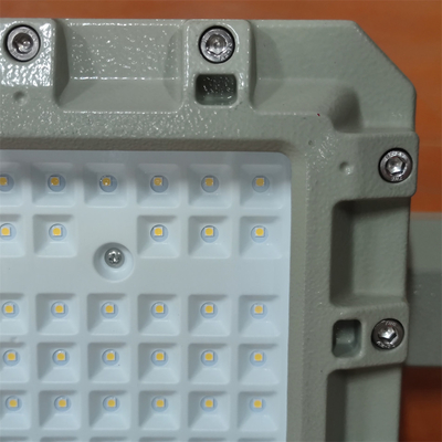 Anpassbarer explosionsgeschützter LED-Flutlichtstrahler AC90–380V CREE-Chip für Industrie und Gewerbe