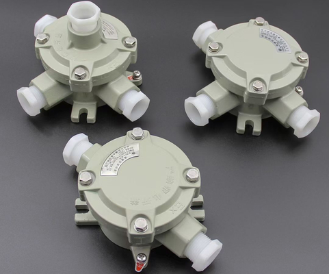 WF2 Explosionssichere Verbindungskiste IP65 Druckguss Aluminium mit 2/3 Kabelvortrieben