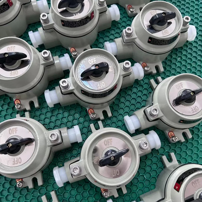 Ip66 Staubdichte, sprengfeste Schaltflächen halten die Geräte staubfrei und funktionieren reibungslos