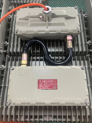 300-500 Watt Explosionssicher Überschwemmungssicher Wasserdicht Korrosionssicher 140lm/W 220v 380v