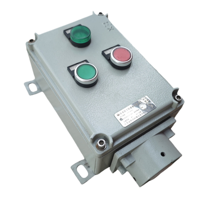220V 380V Explosionssichere Knopfsteuerstation aus Marine-Aluminium IP66 Korrosionssicher mit individuell angepasstem Kabel-Eingang sicher langlebig für ZONE1 ZONE2 ZONE21 ZONE22
