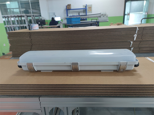 2*18w/2*36w Explosionssichere Leuchtstoffleuchte IP66 WF2 Schutzniveau Hohe CRI Ra≥70