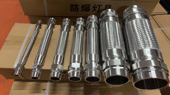 ATEX/IECEx Ex d Explosionsgeschütztes flexibles Kabelrohr – ½″ PVC-beschichteter Edelstahl, IP66 für Zonen 1/2 & 21/22