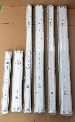 ATEX/IECEx/CNEX Explosionssichere Lineare LED-Leuchte für gefährliche Orte, energieeffizient, IP66, benutzerdefinierte Leistungs- und Farbtemperaturoptionen