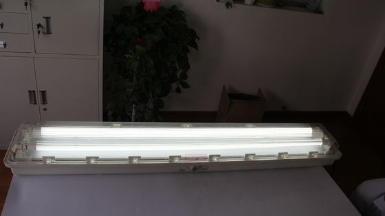 4ft LED explosionsgeschützte lineare Leuchte – 2x9W / 2x18W flammensichere Leuchte für gefährliche Bereiche
