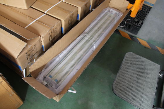 ATEX/IECEx/CNEX Explosionssichere Lineare LED-Leuchte für gefährliche Orte, energieeffizient, IP66, benutzerdefinierte Leistungs- und Farbtemperaturoptionen