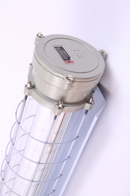 Für Nassbereiche Zone 21 und 22 Korrosionsbeständige Ex Db Eb IIC T6 Gb, Ex Tb IIIC T80°C Db Robuste ATEX explosionsgeschützte LED-Linearleuchte 100lm/W IP66