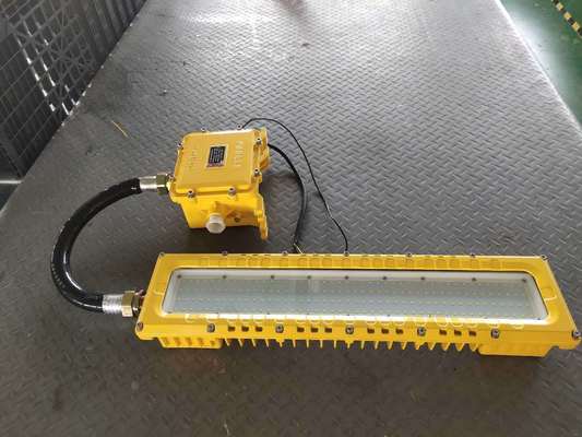 Explosionsgeschützte LED-Hallenbeleuchtung mit langer Lebensdauer und isoliertem LED-Abteil, Schutzart IP66