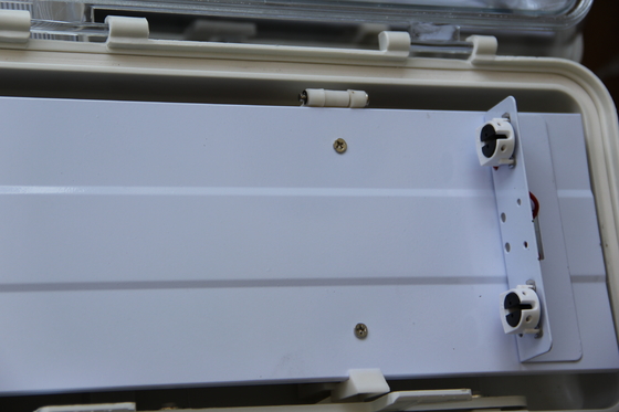 ATEX/IECEx/CNEX zugelassene LED-Leuchten für gefährliche Bereiche, IP66-Bewertung, 5-Jahres-Garantie, anpassbare Wattleistung und Größe