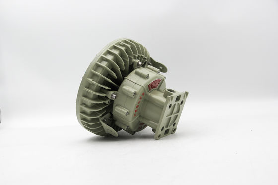 Energiesparende 100W 150W 200W LED-Hallenstrahler mit IECEx-Zulassung für Werkstatt- und Tankstellenbereiche