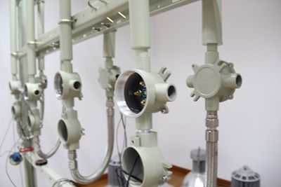 IP66 Gusse Aluminium Wasserdicht 220V/380VAC 1-5Way Explosionssichere Verbindungskiste für Lagerindustrie Gefahrenbereich