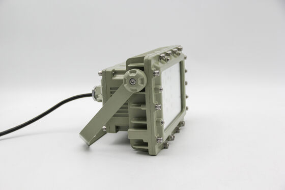 5-Jahres-Vollgarantie LED-Industrielle Hochwasseraufleuchtungen für Risikogebiete IP66 50-240W 140lm/W ATEX IECEx Validierte Zone 1 und 2