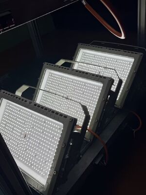 Explosionssichere LED-Leuchten 10 bis 400 Watt LED-Leuchten mit einem Lichtwinkel von 120 Grad ATEX/IECEx