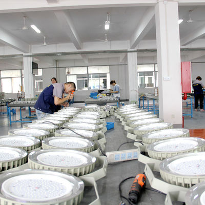 Explosionssichere LED-Hochbuchtleuchte IP66 ATEX zertifiziert 160lm/W